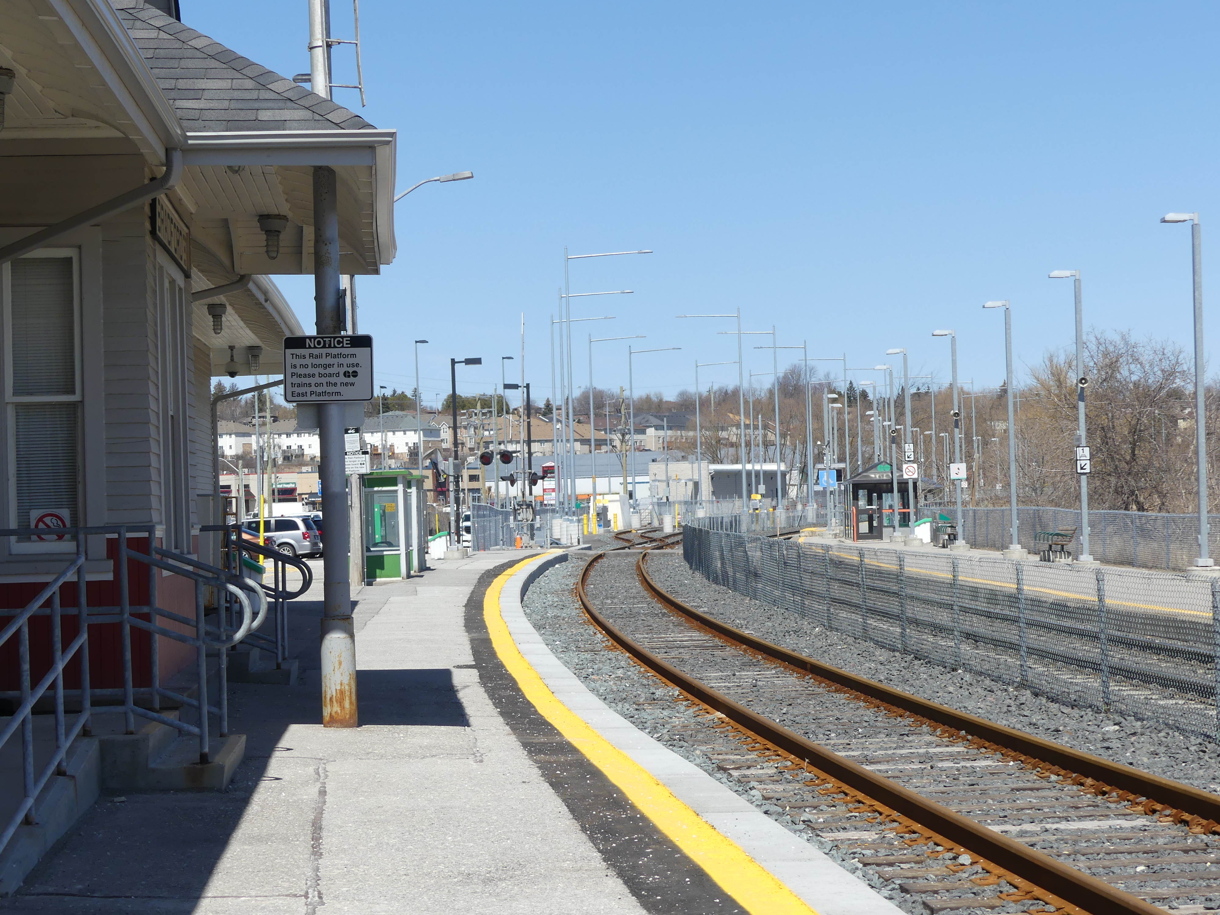 Bradford GO Station, roughly five minutes from Dreamfields freehold townhomes, with GO Train service to Toronto